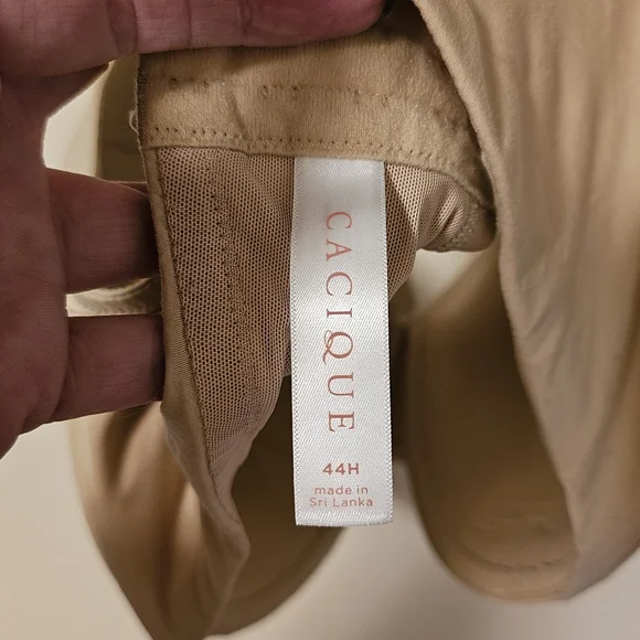 Cacique 44H Full Coverage Bra - Picture 4 of 4